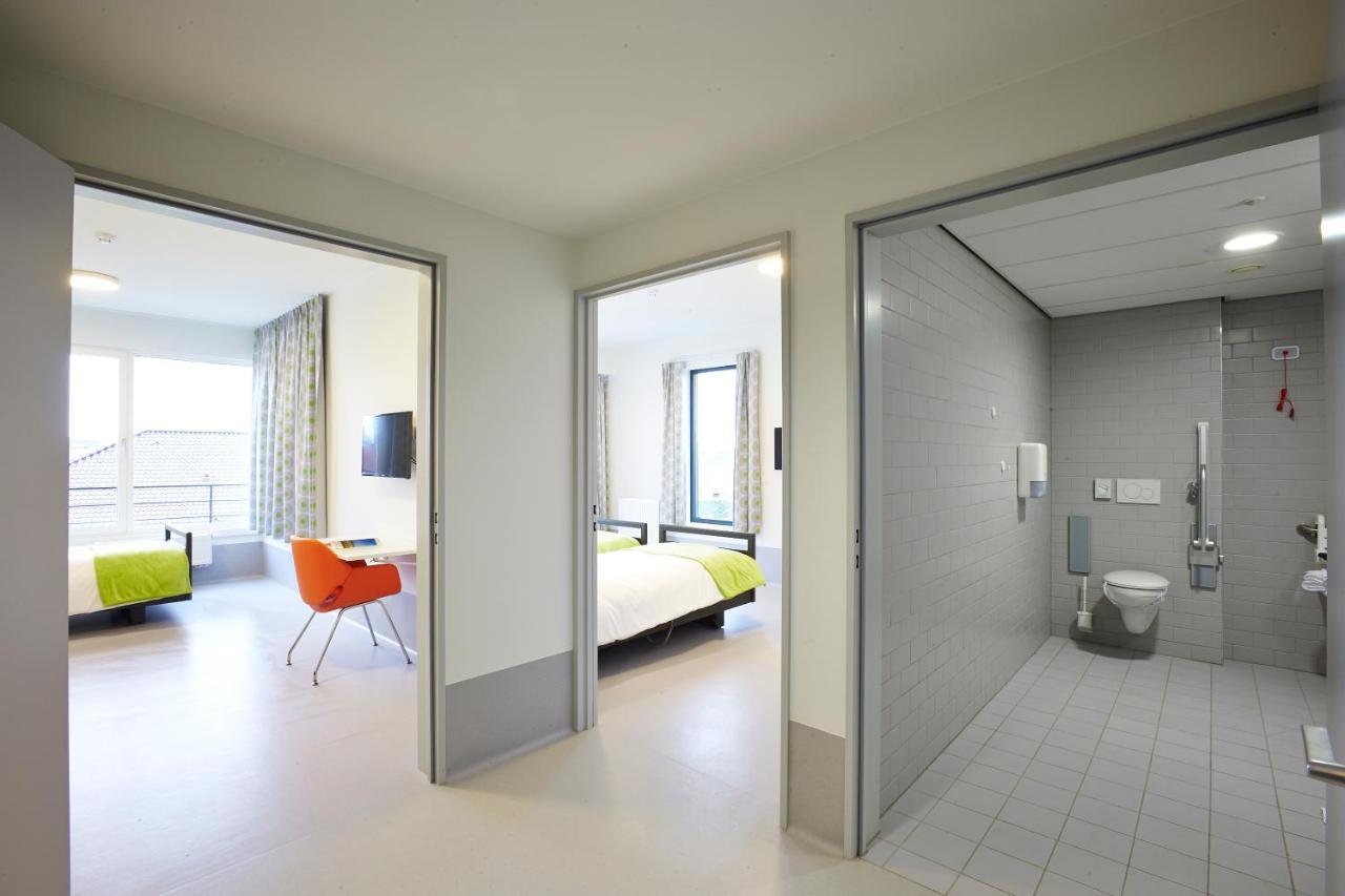 Hotel Middelpunt - Gratis Parking - Ontbijt Inbegrepen! Middelkerke Exterior foto